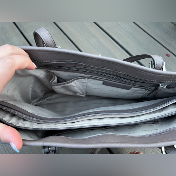 Michael Kors Purse - Picture 2 of 3